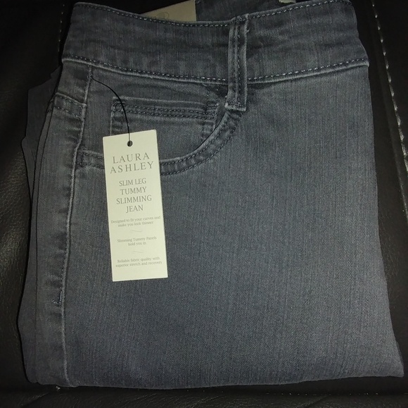 Laura Ashley Denim - ⬇️⬇️⬇️Laura Ashley jeans NWT;